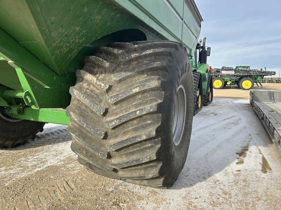 2018 Brent V 1300 Grain Cart