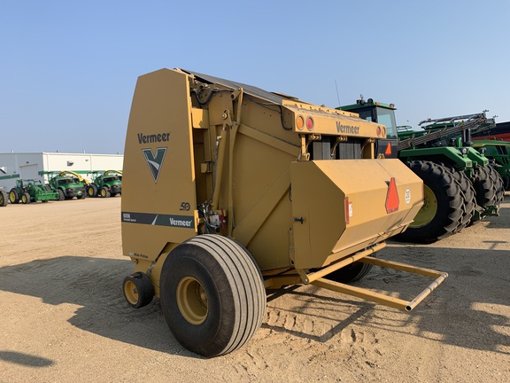 2022 Vermeer 605N Cornstalk Baler/Round