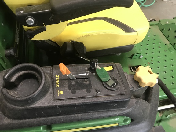 2022 John Deere Z997R Mower/Zero Turn