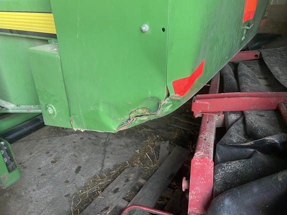 2015 John Deere 569 Baler/Round