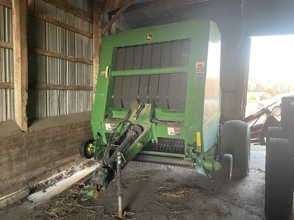 2015 John Deere 569 Baler/Round