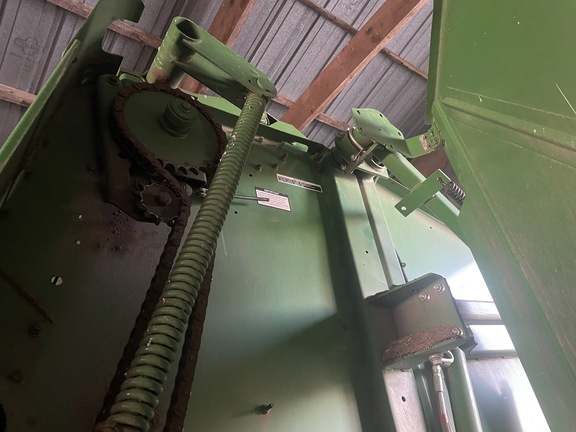 2015 John Deere 569 Baler/Round