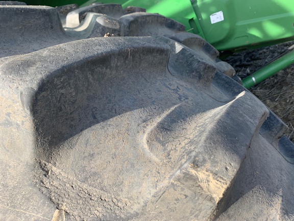 2014 John Deere S690 Combine