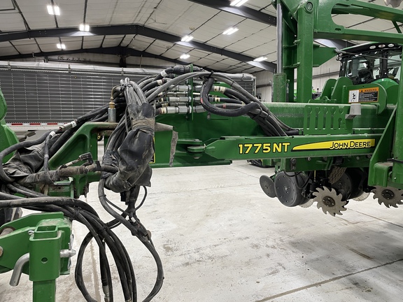 2018 John Deere 1775NT Planter