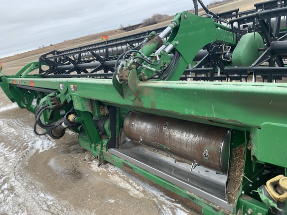 2012 John Deere 640FD Header Combine
