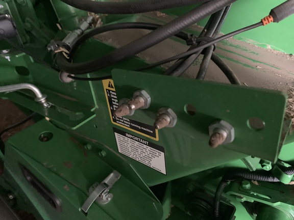 2022 John Deere 560M Baler/Round