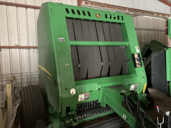 2022 John Deere 560M Baler/Round