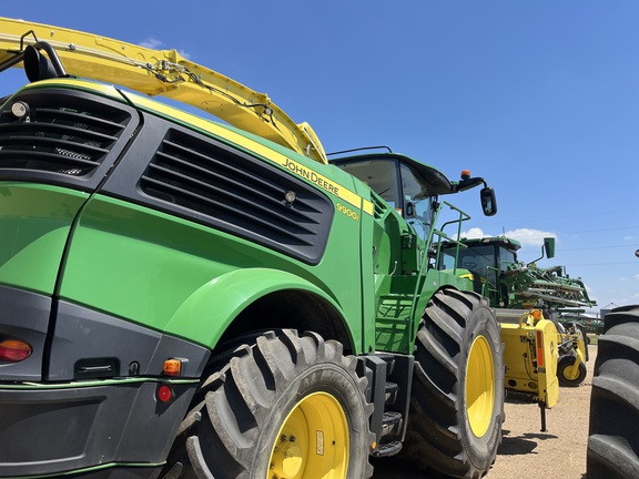 2021 John Deere 9900 Forage Harvester