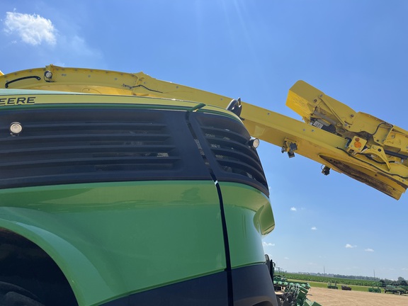 2021 John Deere 9900 Forage Harvester