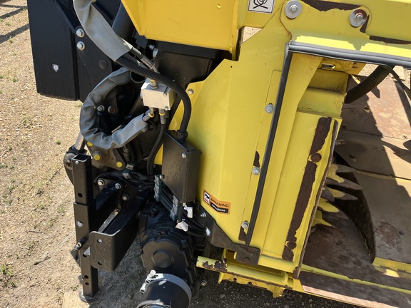 2020 John Deere 772 Header Forage
