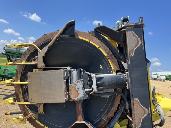2020 John Deere 772 Header Forage