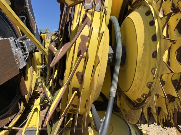 2020 John Deere 772 Header Forage