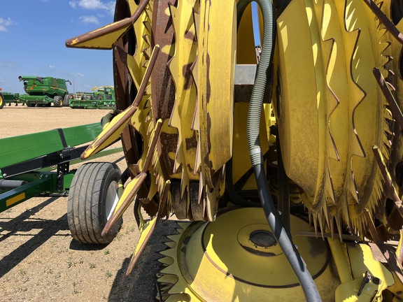2020 John Deere 772 Header Forage
