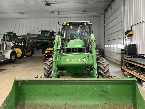 2008 John Deere 7130 Tractor