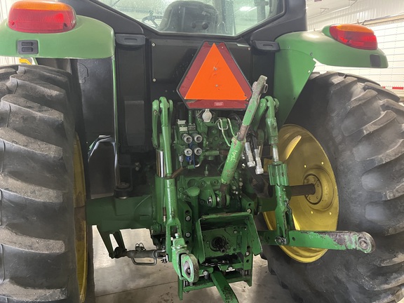 2008 John Deere 7130 Tractor