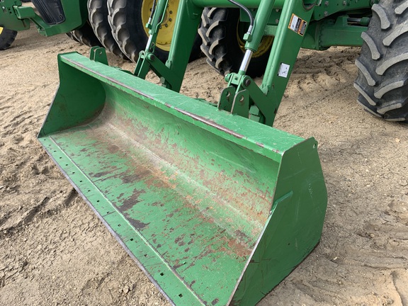 2008 John Deere 7130 Tractor