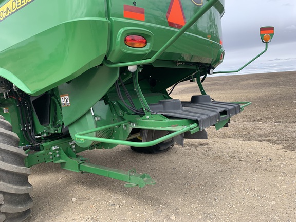 2021 John Deere S780 Combine