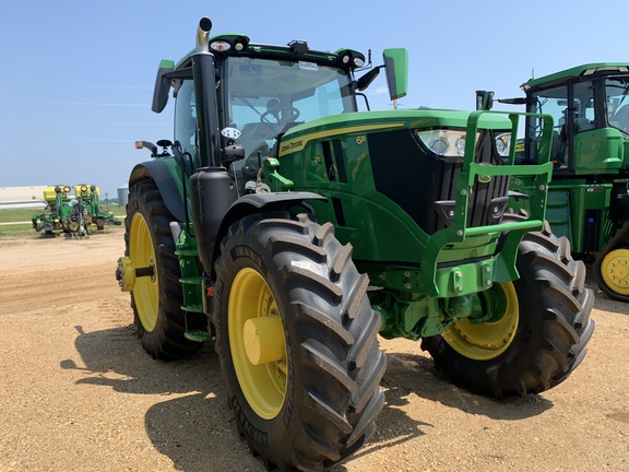 2024 John Deere 6R 215 Tractor