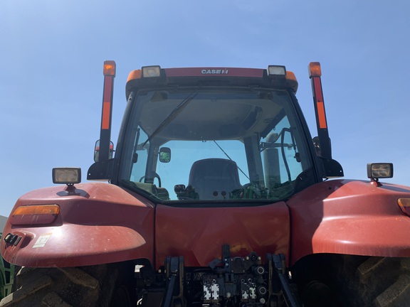 2010 Case IH Magnum 210 Tractor