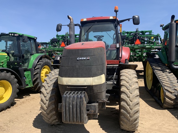 2010 Case IH Magnum 210 Tractor