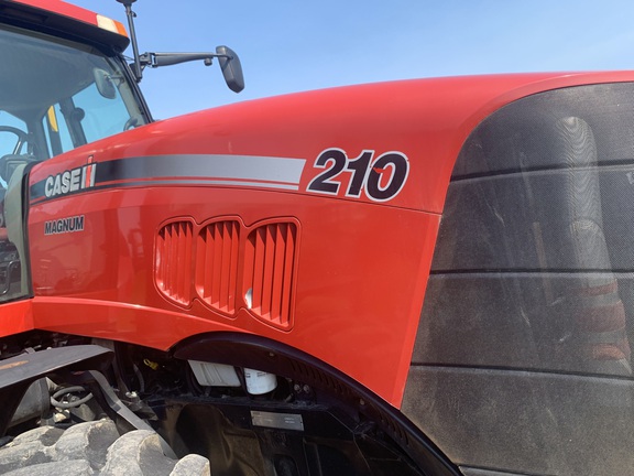 2010 Case IH Magnum 210 Tractor