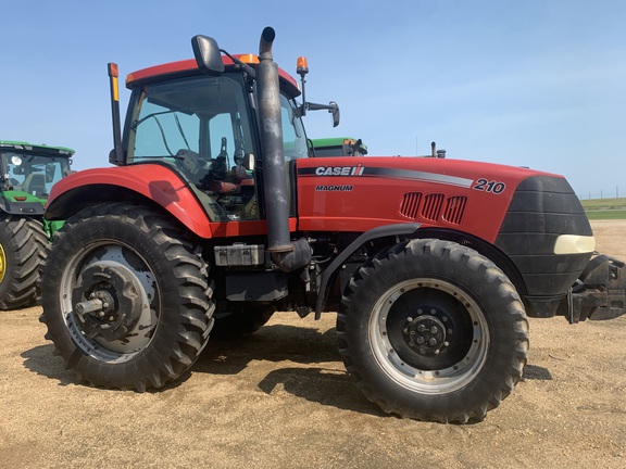 2010 Case IH Magnum 210 Tractor
