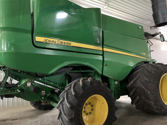 2023 John Deere S780 Combine