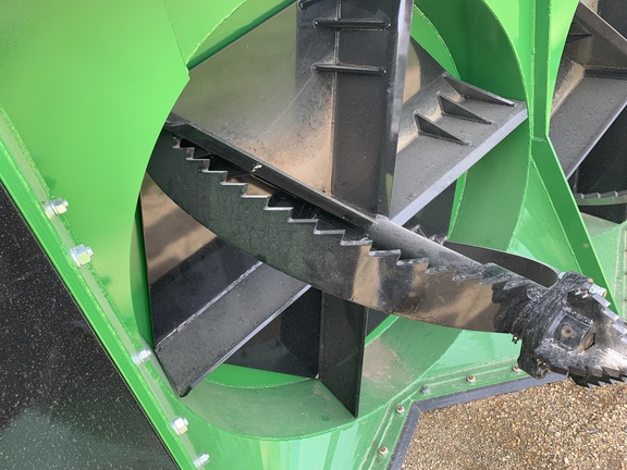 Third image Model Thumbnail