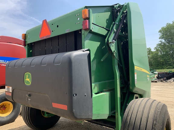 2021 John Deere 560M Baler/Round