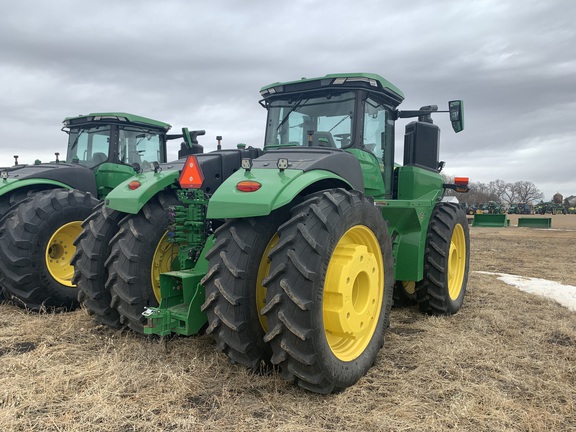 2023 John Deere 9R 440 Tractor 4WD