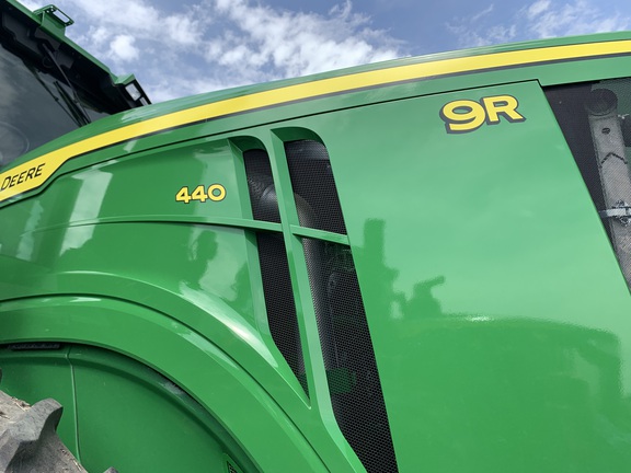 2023 John Deere 9R 440 Tractor 4WD