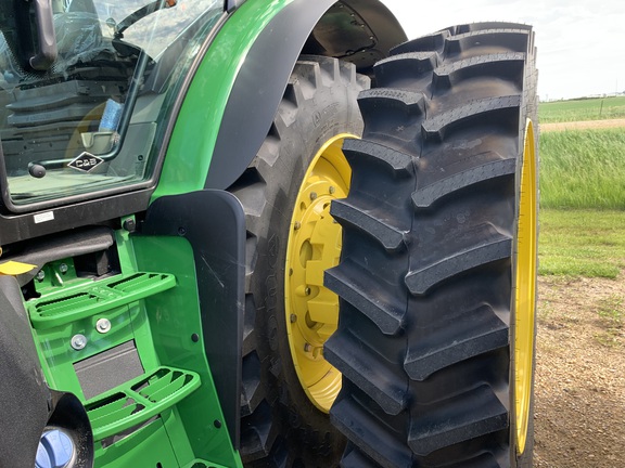 2024 John Deere 6R 195 Tractor