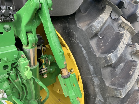 2024 John Deere 6R 195 Tractor