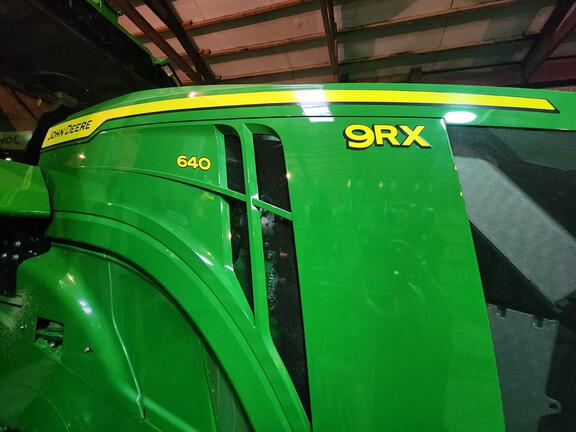 2022 John Deere 9RX 640 Tractor Rubber Track