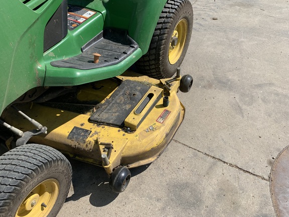 2010 John Deere X724 Garden Tractor