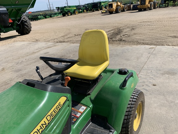 2010 John Deere X724 Garden Tractor