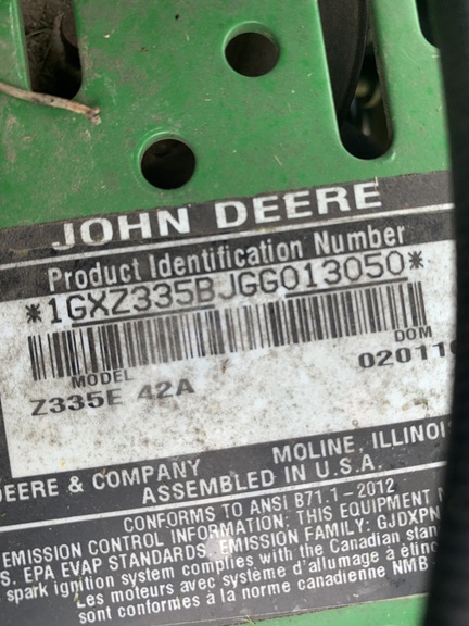 2016 John Deere Z335E Mower/Zero Turn
