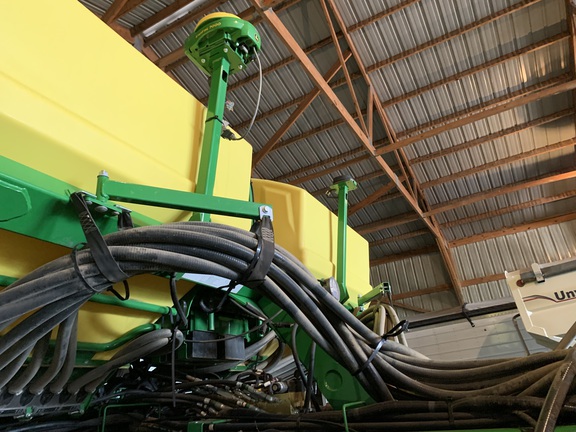 2023 John Deere 1775NT Planter