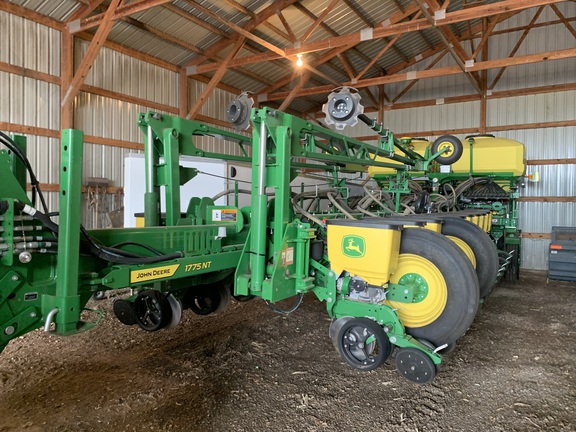 2023 John Deere 1775NT Planter
