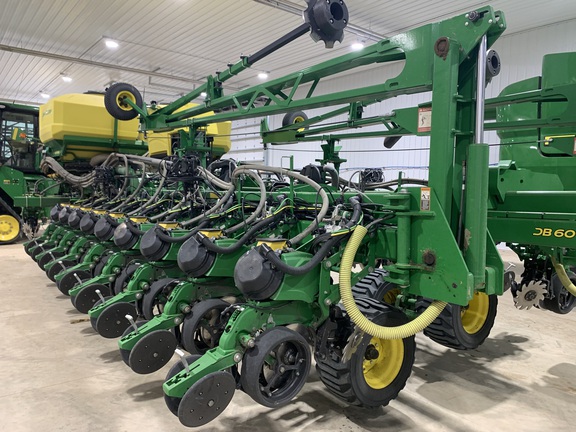 2022 John Deere DB60 Planter