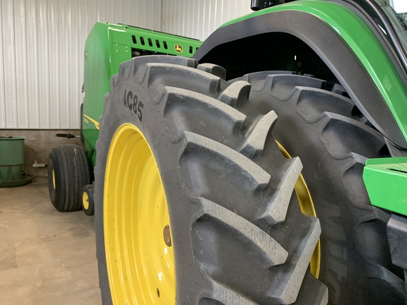 2023 John Deere 8R 250 Tractor