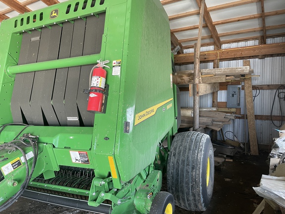 2024 John Deere 561M Baler/Round