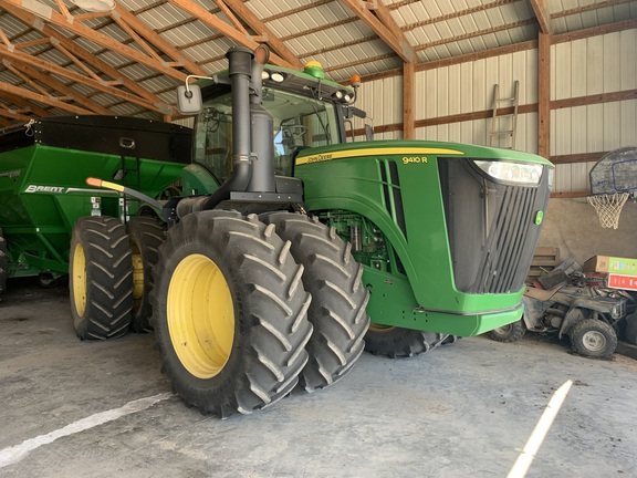 2012 John Deere 9410R Tractor 4WD