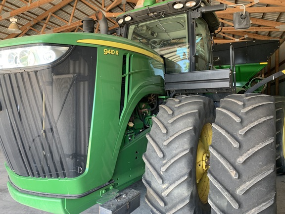 2012 John Deere 9410R Tractor 4WD