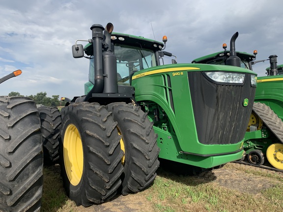2012 John Deere 9410R Tractor 4WD