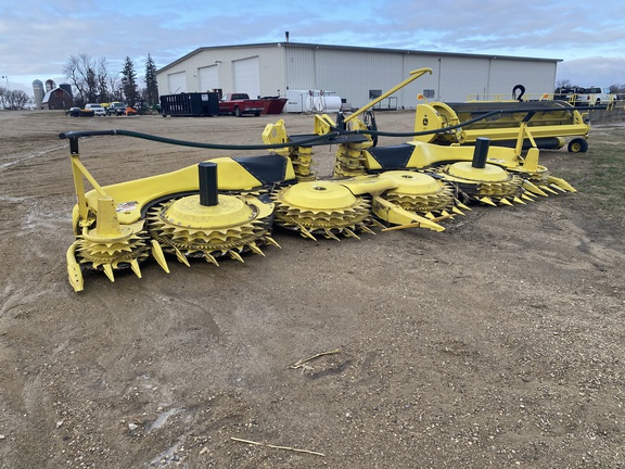 2024 John Deere 770 Header Forage