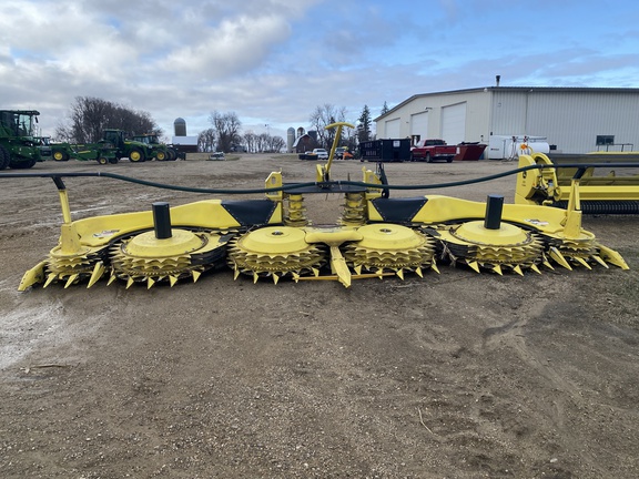 2024 John Deere 770 Header Forage