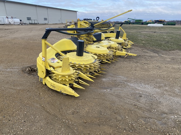 2024 John Deere 770 Header Forage