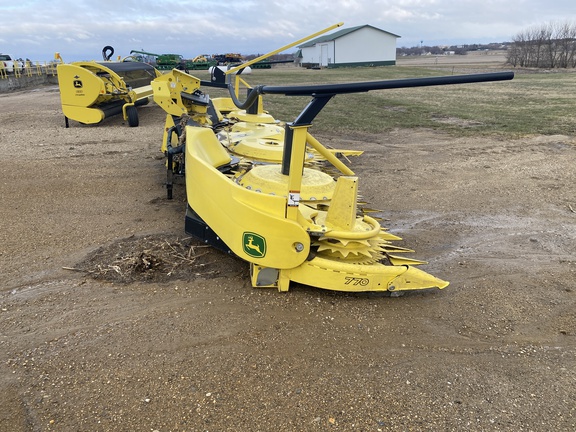 2024 John Deere 770 Header Forage