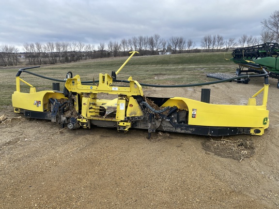 2024 John Deere 770 Header Forage